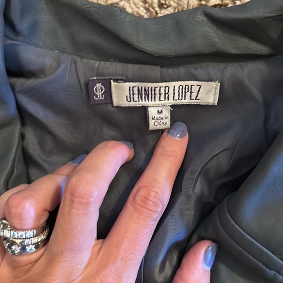 Leather jacket - Picture 4 of 4